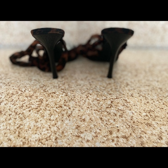 Nine West Lace-up Leopard-Print Sandals Size 91/2 - Picture 9 of 10